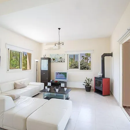 Akefalo - Beautiful 3 Bedroom With Private Pool Вилла Протарас